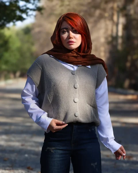 ژیله دکمه دار بافت زنانه 1070