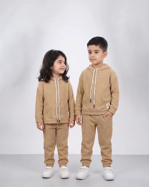 ست هودی و شلوار بیسکوییتی بچه گانه 1311