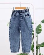 شلوار جین مام استایل بچه‌گانه کد ۱۲۲۲