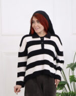 بلوز رینگی یقه دار دو دکمه زنانه 1382 - Image 4