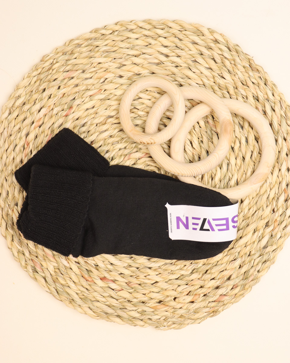 IMG_9472 جوراب حوله ای لب برگردان مشکی زنانه 1352 - Image 1