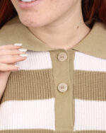 بلوز رینگی یقه دار دو دکمه زنانه 1382 - Image 7