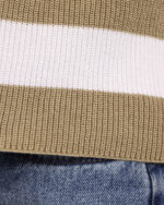 بلوز رینگی یقه دار دو دکمه زنانه 1382 - Image 5